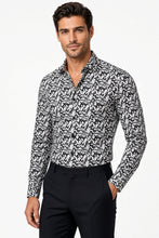 Load image into Gallery viewer, MASUTTO Tomasso/05 Long Sleeve Button Down Shirt